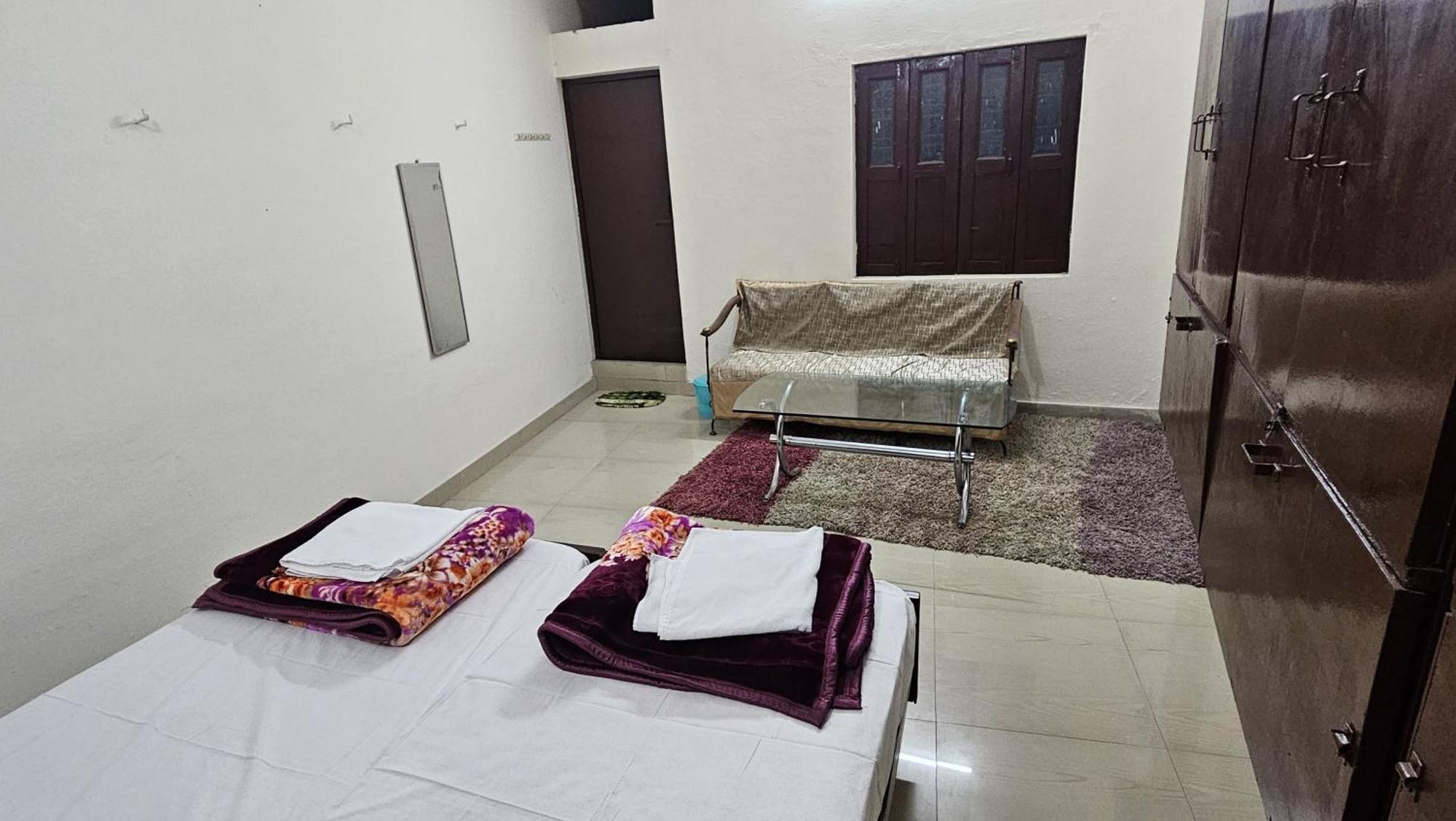 The Green Crest Kumbh Homestay Prayagraj Exterior photo